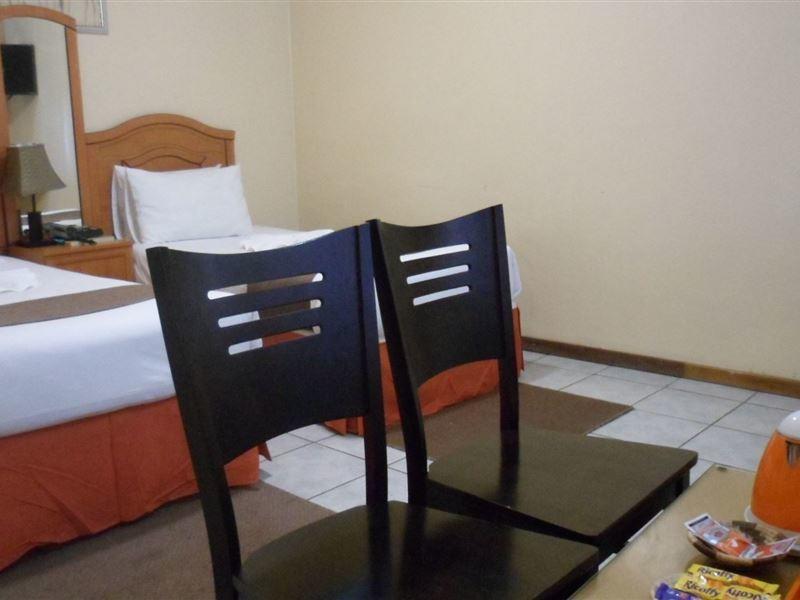 Centre Lodge Maun Luaran gambar